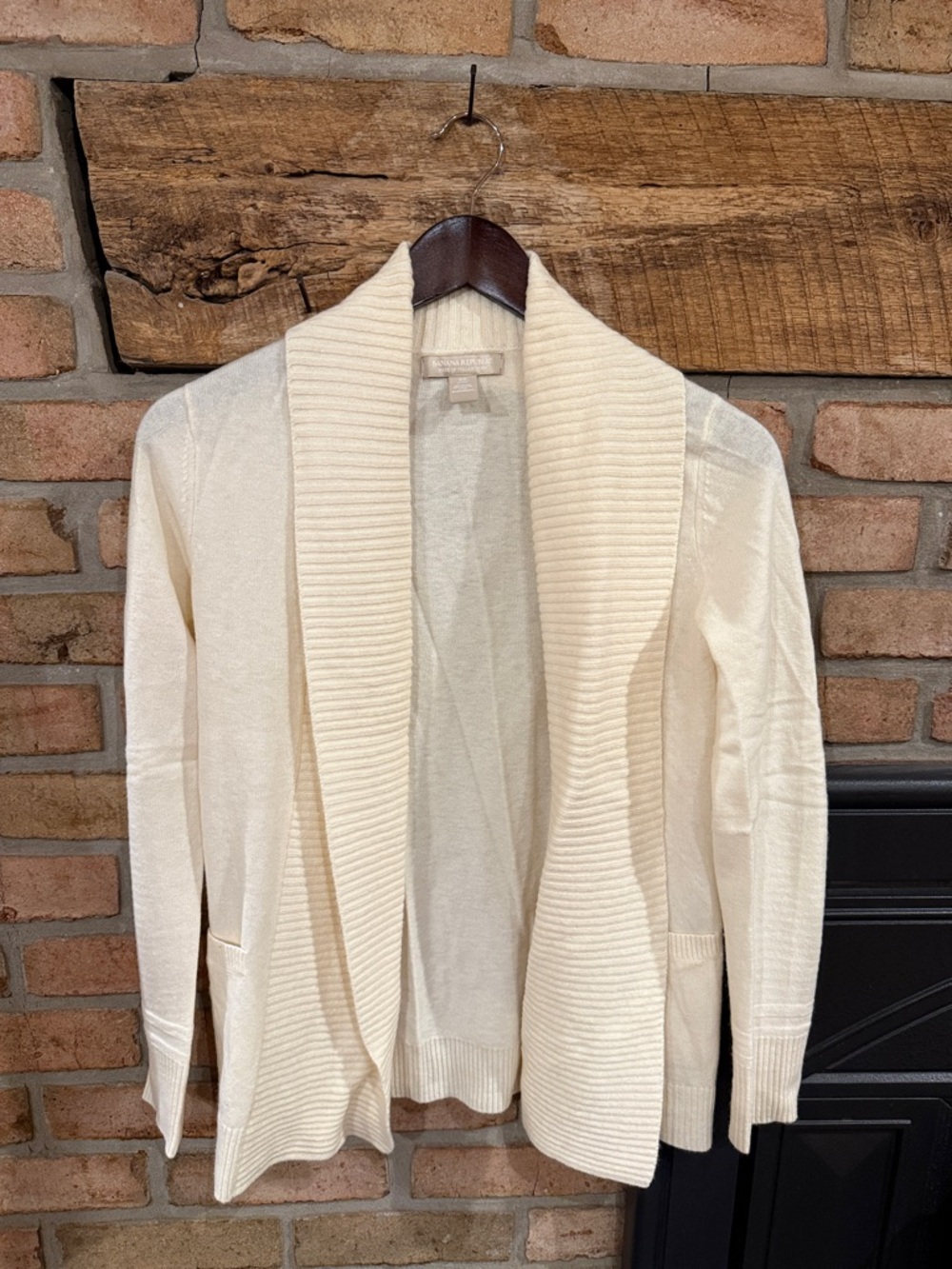 Banana Republic Cream Ribbed Shawl Collar Cardigan